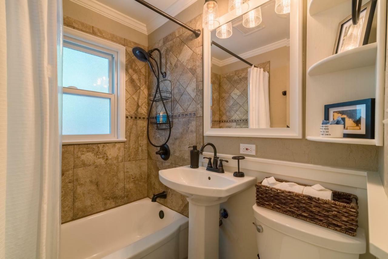 Italian Style In Old Town With Private Hot Tub Villa Fort Collins Exterior photo